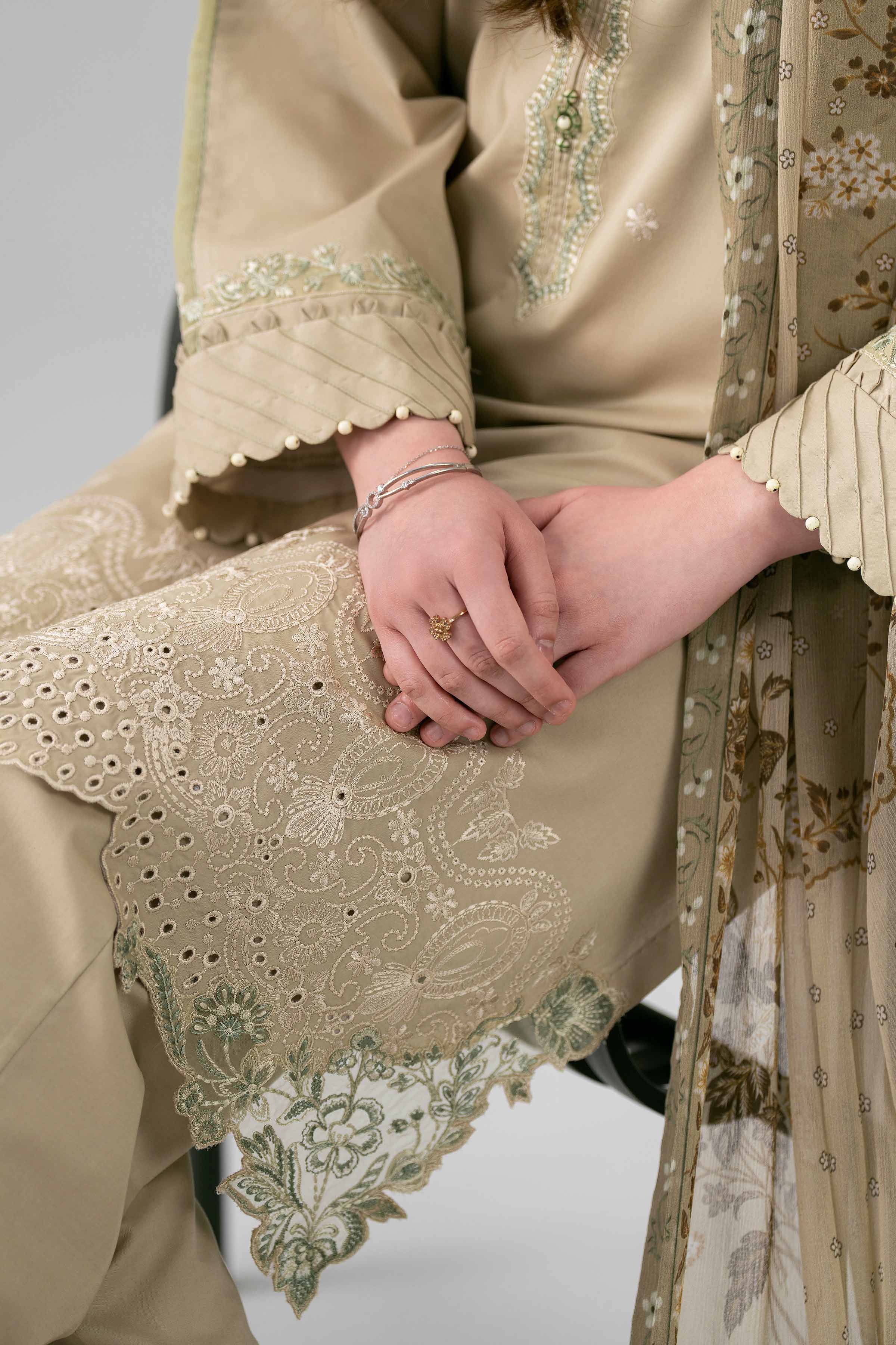 Original Nishat 3 Piece - Digital Printed Embroidered Suit - 42601990 | Buy Online in Pakistan