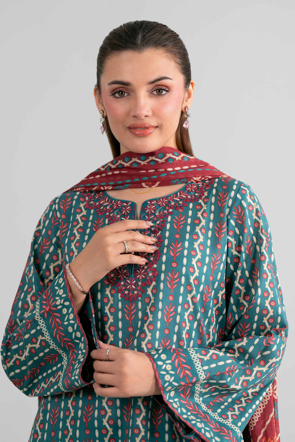Original Nishat 3 Piece - Printed Embroidered Suit - 42602016 | Buy Online in Pakistan
