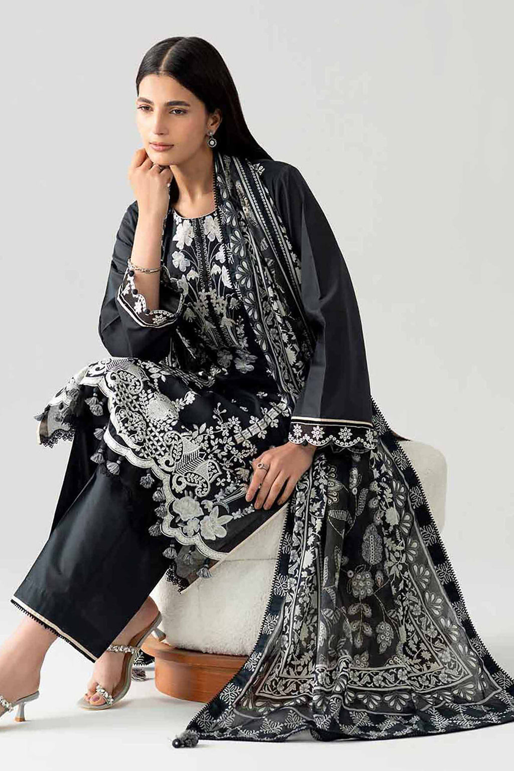 Original Nishat 3 Piece - Digital Printed Embroidered Suit - 42602045 | Buy Online in Pakistan