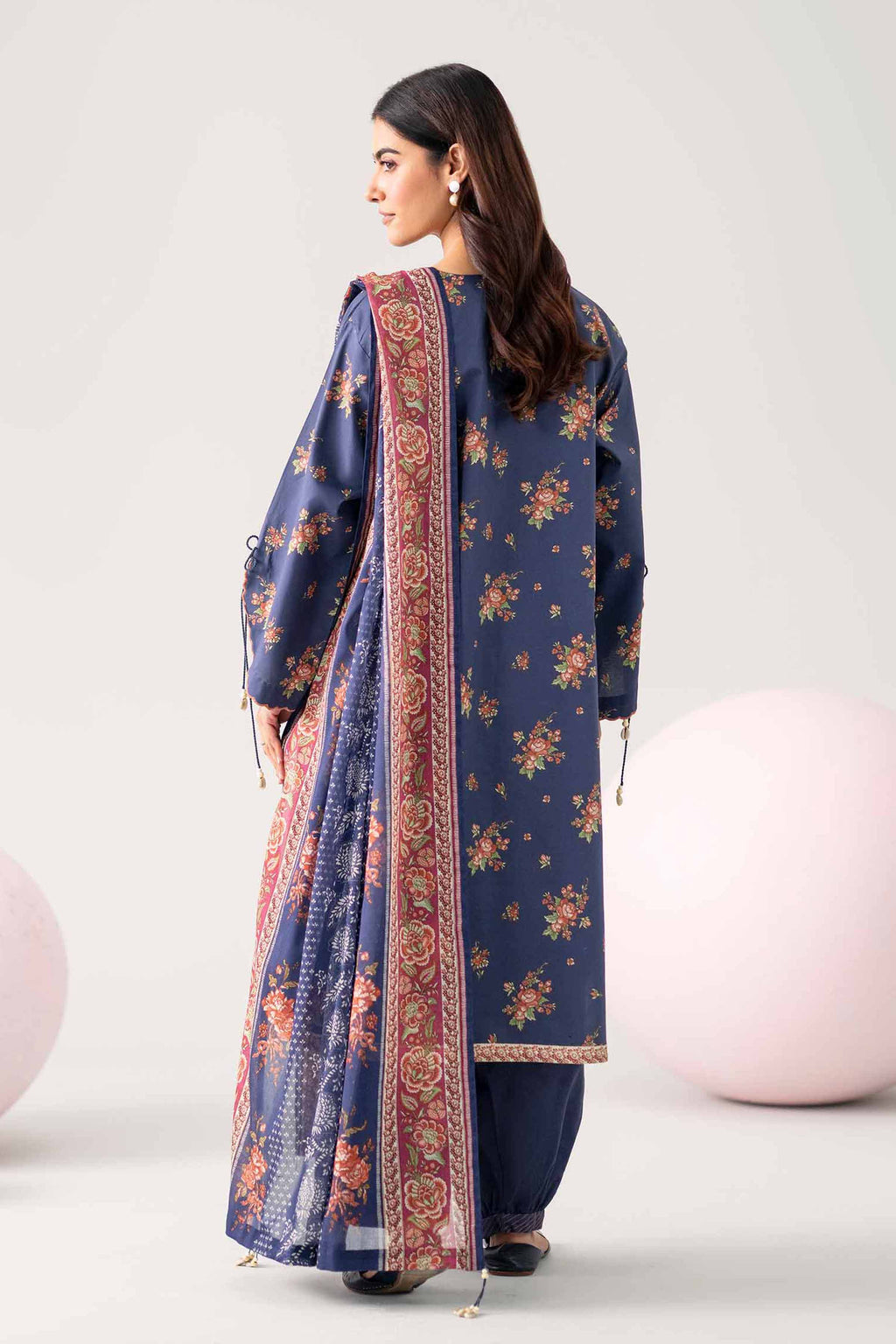 Original Nishat 3 Piece - Printed Loose Fabric - 42602623 | Buy Online in Pakistan