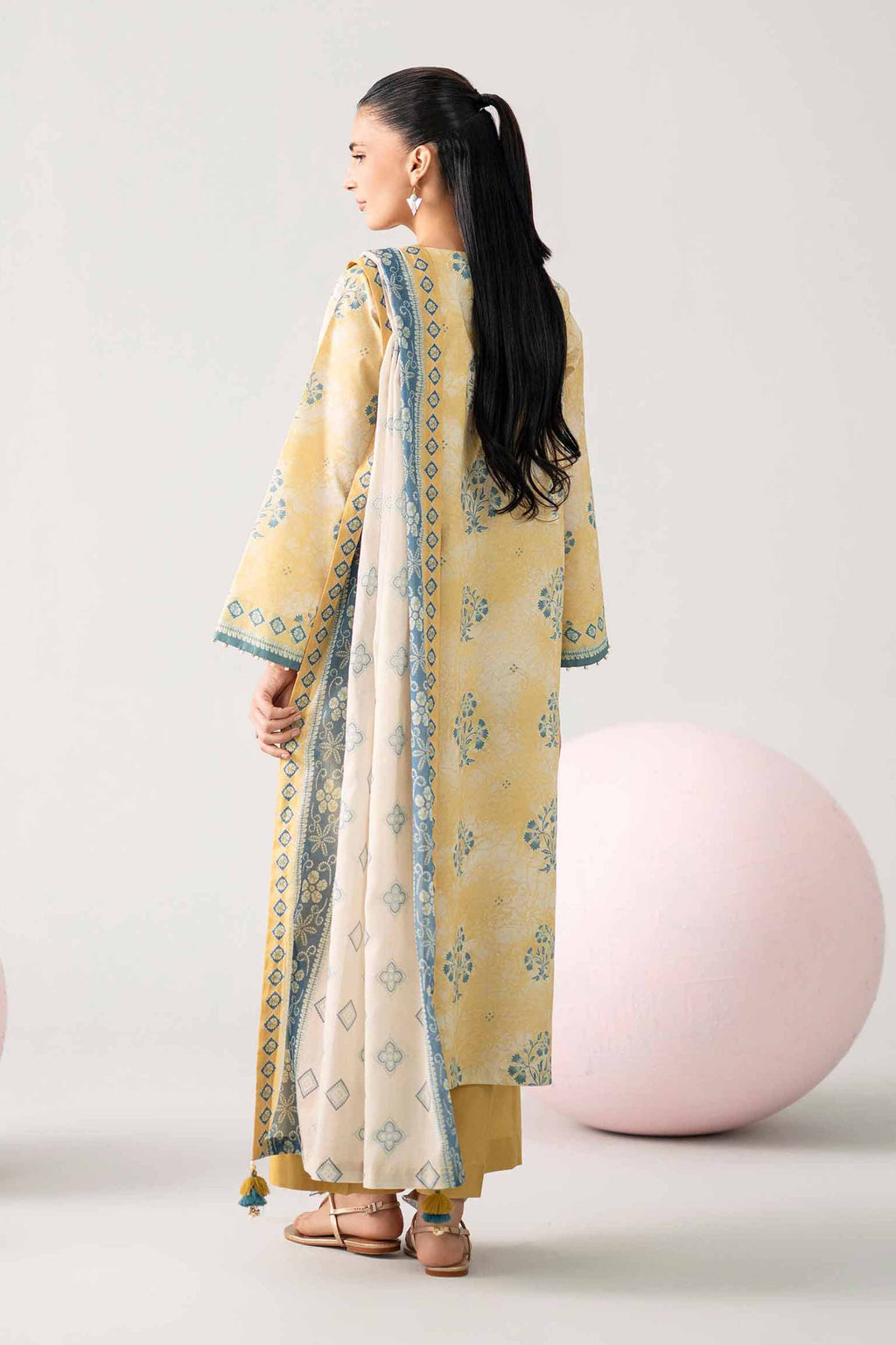 Original Nishat 3 Piece - Printed Loose Fabric - 42602626 | Buy Online in Pakistan