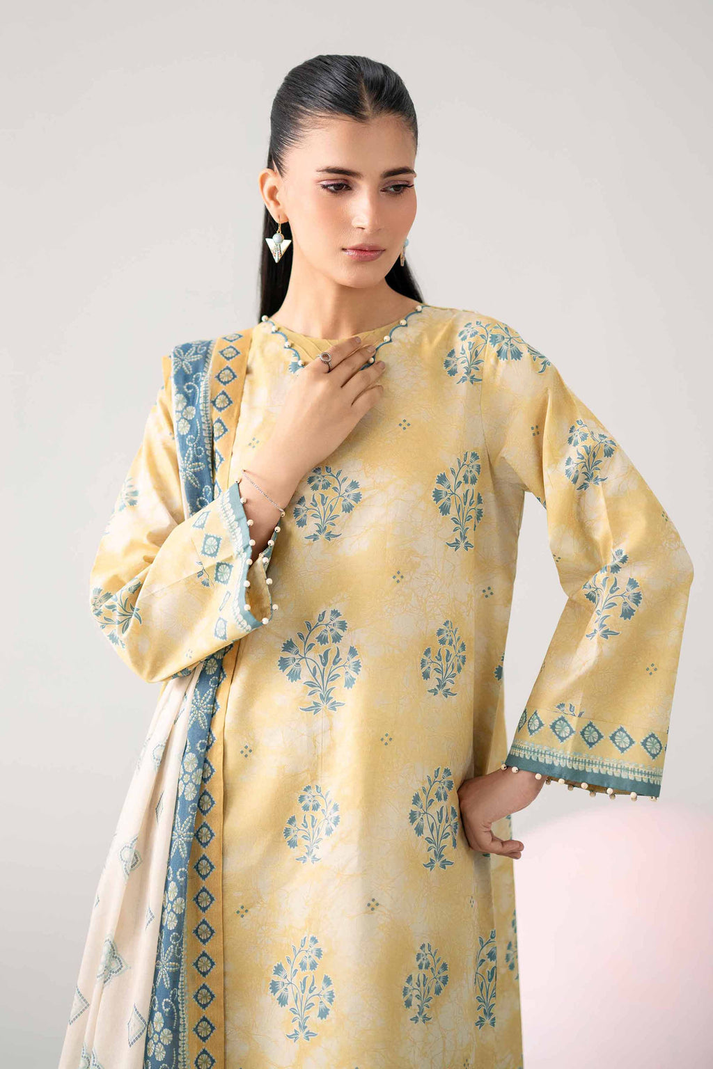 Original Nishat 3 Piece - Printed Loose Fabric - 42602626 | Buy Online in Pakistan