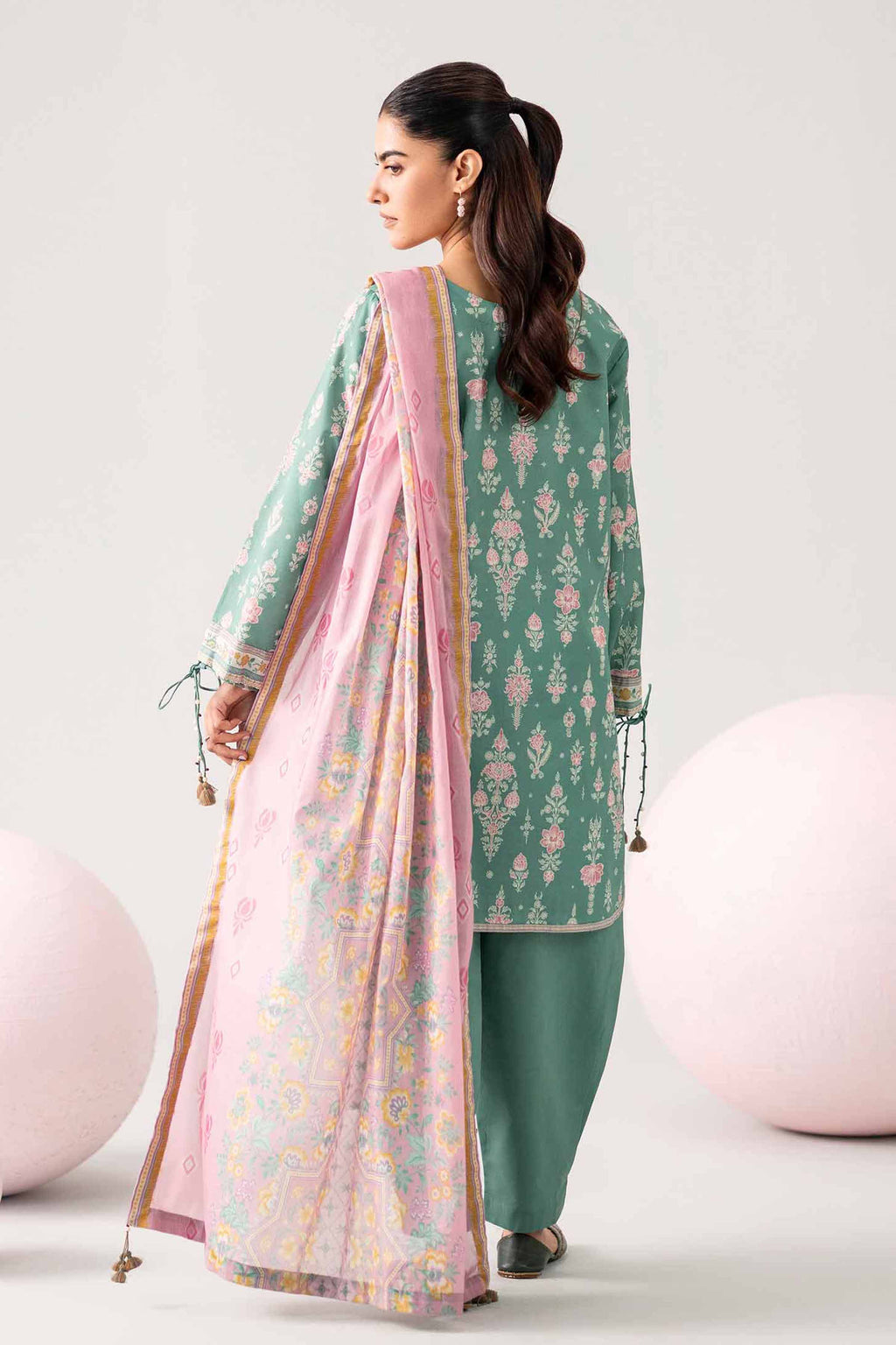 Original Nishat 3 Piece - Printed Loose Fabric - 42602637 | Buy Online in Pakistan