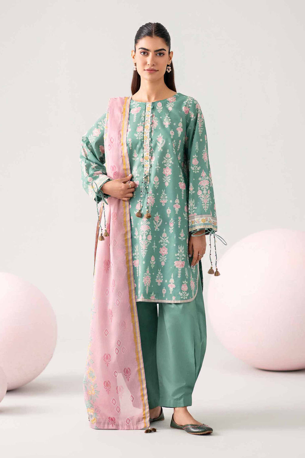 Original Nishat 3 Piece - Printed Loose Fabric - 42602637 | Buy Online in Pakistan