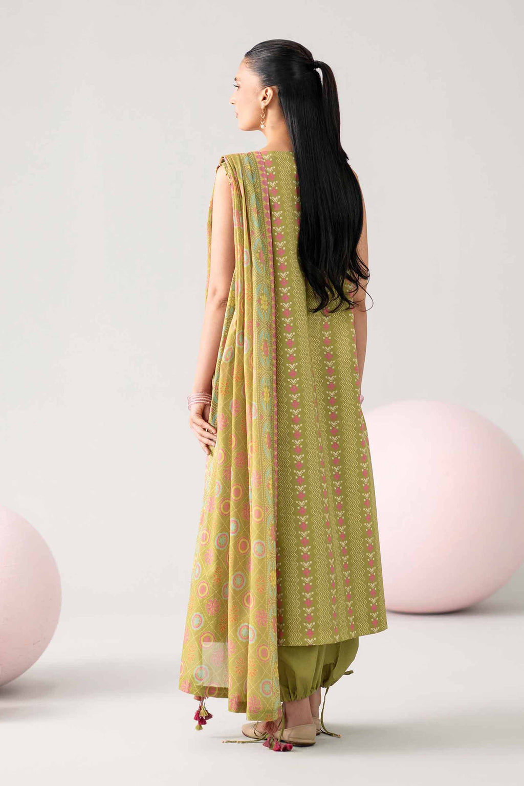 Original Nishat 3 Piece - Printed Loose Fabric - 42602644 | Buy Online in Pakistan