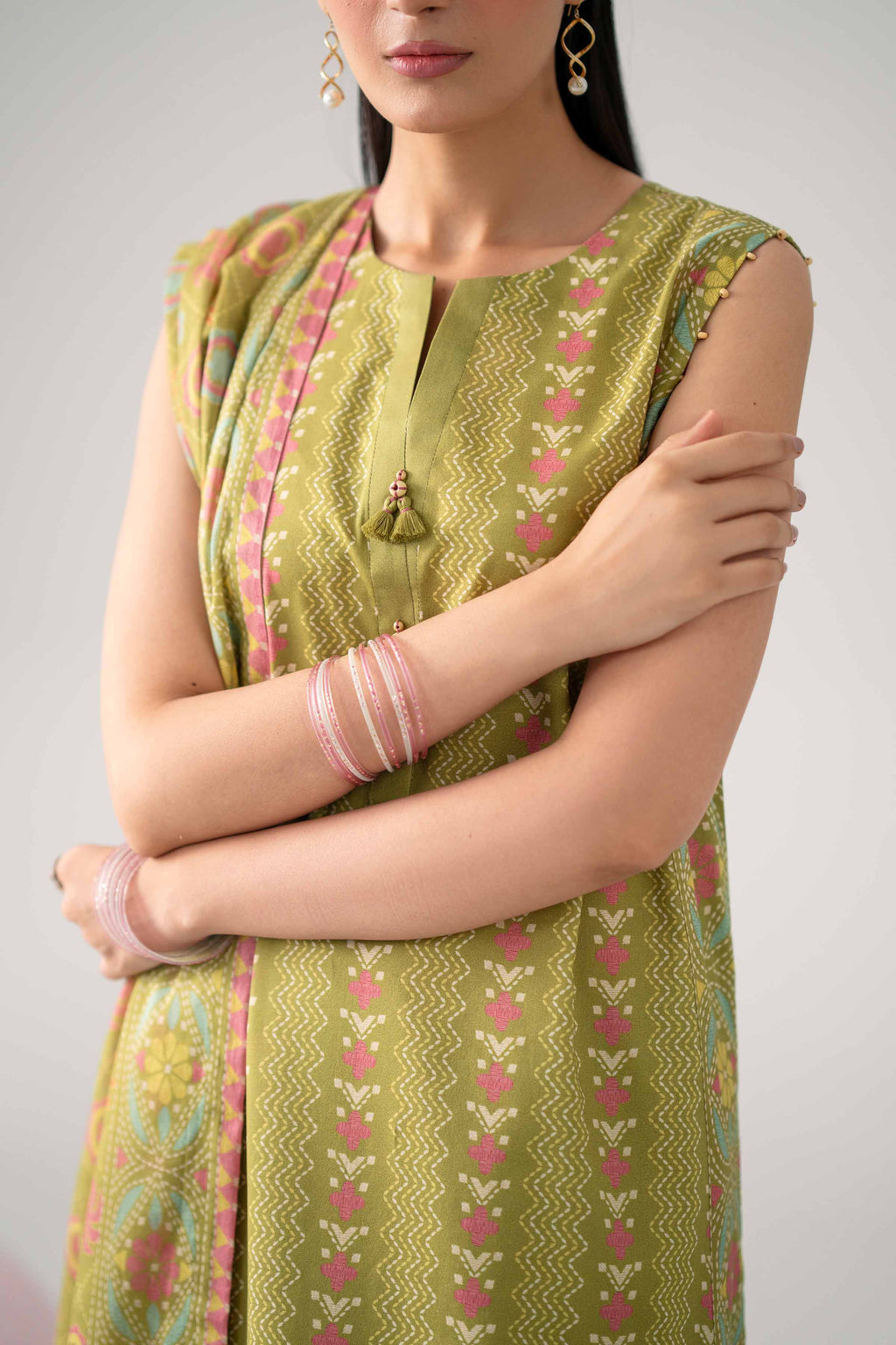 Original Nishat 3 Piece - Printed Loose Fabric - 42602644 | Buy Online in Pakistan