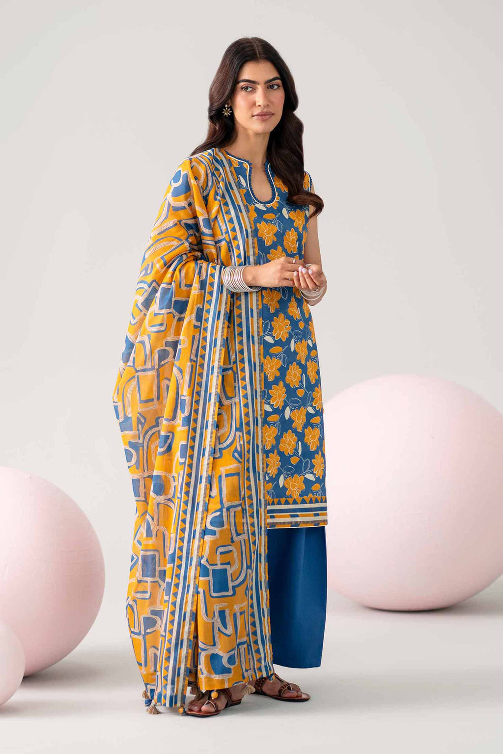 Original Nishat 3 Piece - Printed Loose Fabric - 42602646 | Buy Online in Pakistan