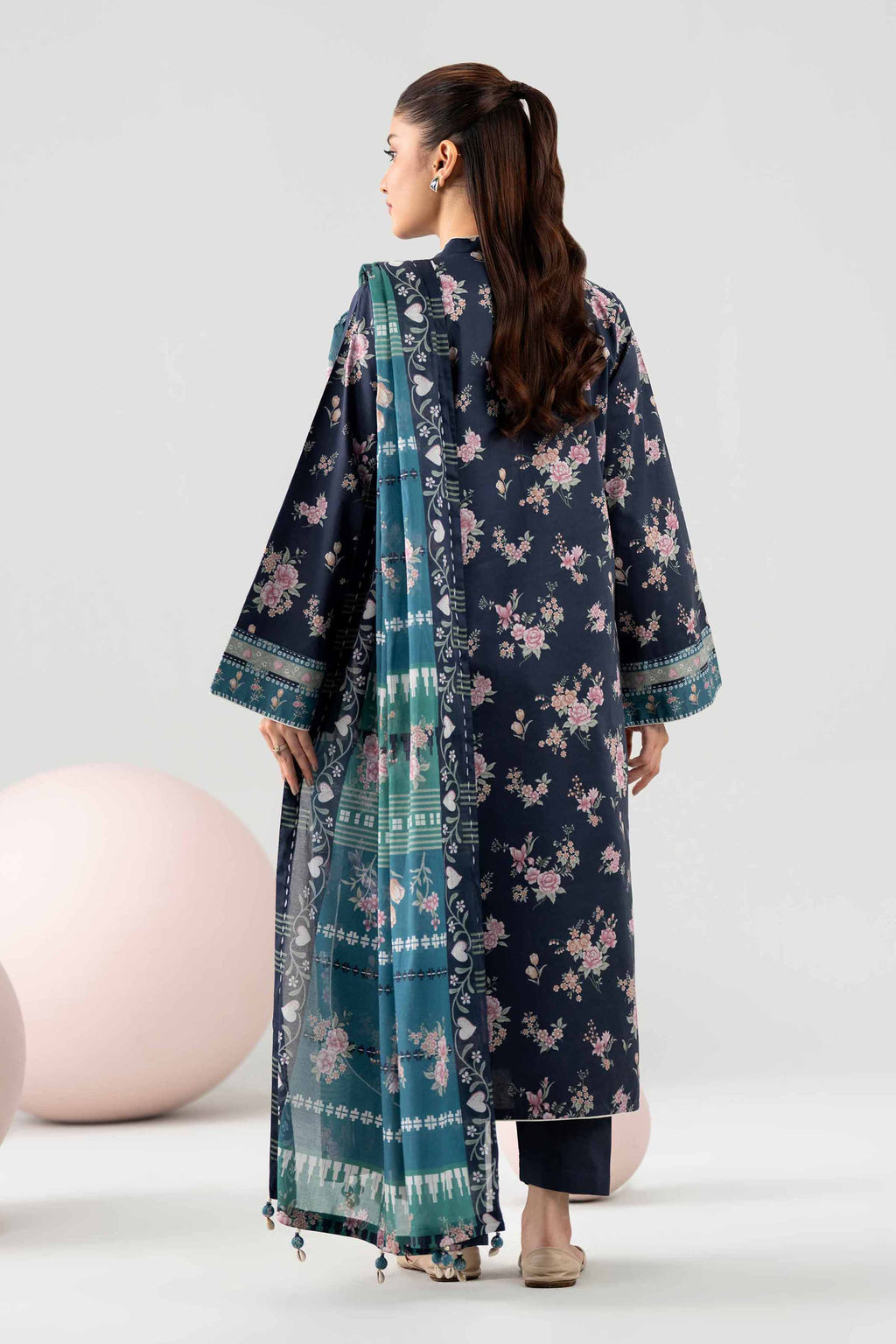 Original Nishat 3 Piece - Printed Loose Fabric - 42602647 | Buy Online in Pakistan