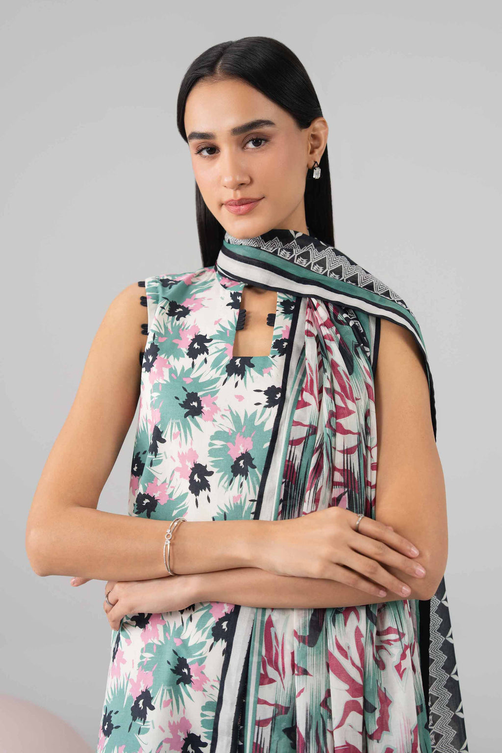Original Nishat 3 Piece - Printed Loose Fabric - 42602648 | Buy Online in Pakistan