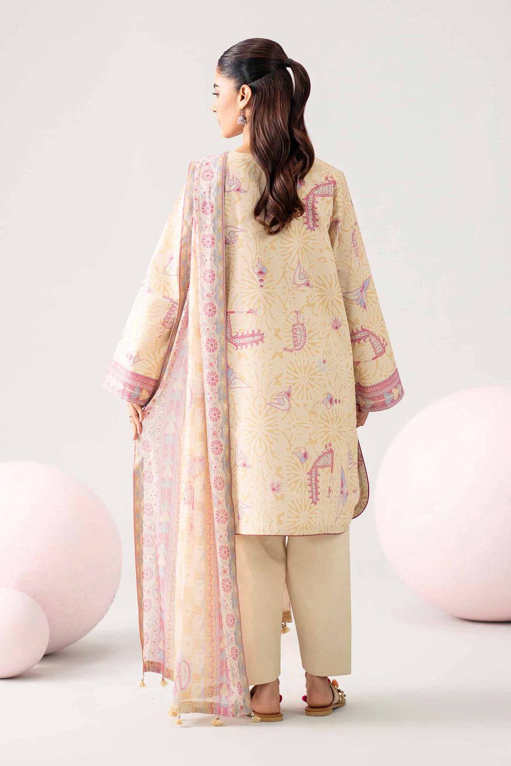Original Nishat 3 Piece - Printed Loose Fabric - 42602650 | Buy Online in Pakistan