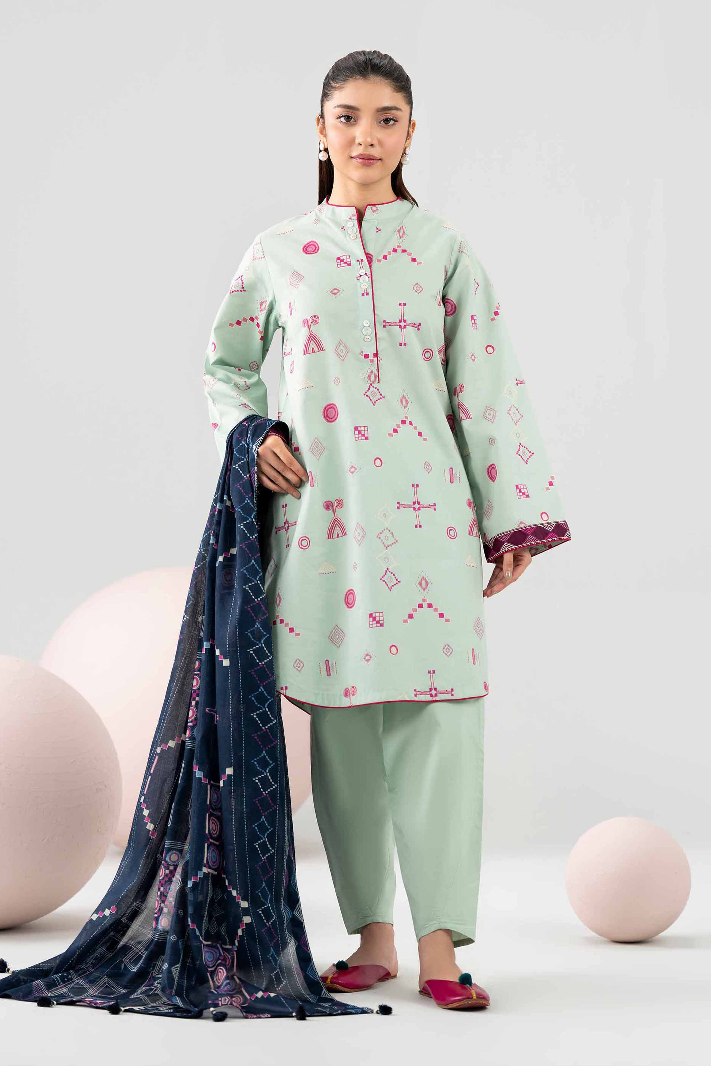 Original Nishat 3 Piece - Printed Loose Fabric - 42602657 | Buy Online in Pakistan