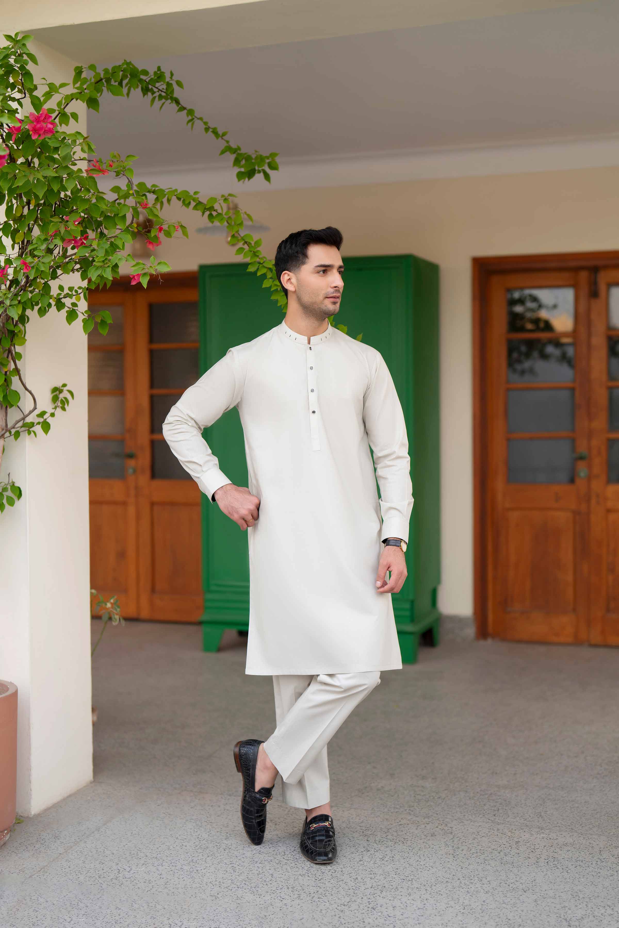 Original Nishat 2 Piece - Naqsh Suit - 42608043 | Buy Online in Pakistan