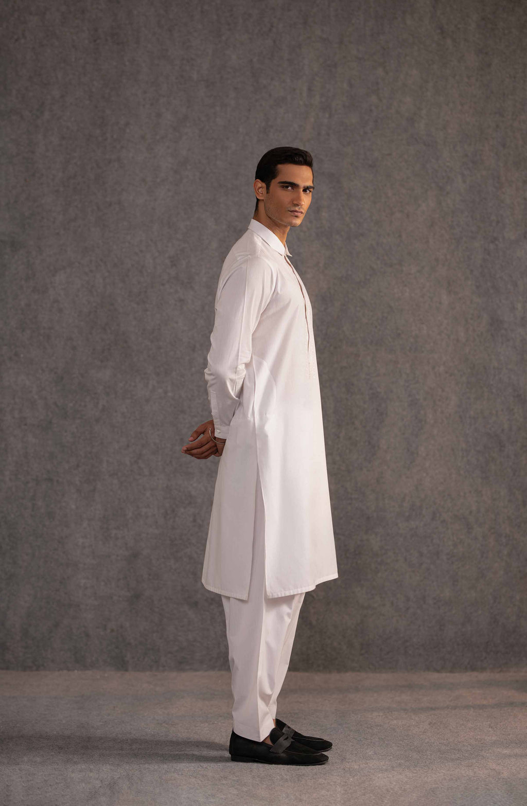 Original Nishat 2 Piece - Embroidered Naqsh Suit - KNS25-01 | Buy Online in Pakistan